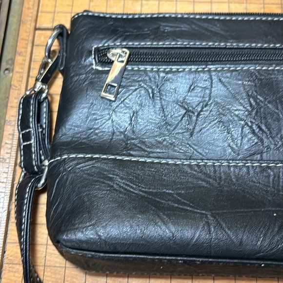 Stone Mountain USA Bag Black Leather w PVC Silver Zipper Pockets 9”Lx6.75”Hx2”D - Picture 8 of 17